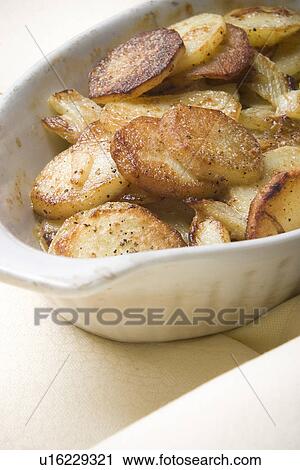 Stock Image - Eatable, Close-Up, Dishware, Dish, Cuisine, Appetizing. Fotosearch