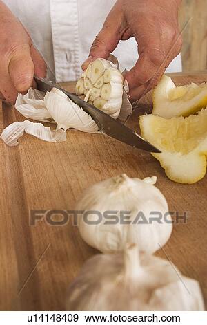 Stock Photo - Cutting, Edible, Edible Bulb, Flavor, Food. Fotosearch