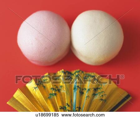 shi called Manjyu, Japanese Sweets in red and white, with gold fan on plate, Differential Focus View Large Photo Image Stock Photography - shi called Manjyu, Japanese Sweets in red and white, with gold fan on plate, Differential Focus. Fotosearch