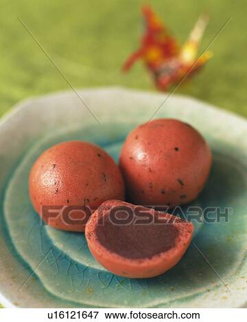 shi called Manjyu, Japanese sweets on plate, crane visible in background, Differential Focus View Large Photo Image Stock Photo - shi called Manjyu, Japanese sweets on plate, crane visible in background, Differential Focus. Fotosearch