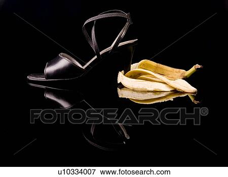 Stock Photo - dangerous, banana, danger, bowl, bananas, alfred. Fotosearch