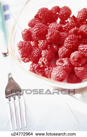 Picture - Raspberry, close-up. Fotosearch