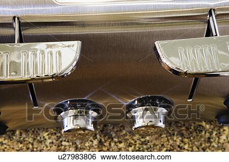 Stock Photograph - Chrome Toaster. Fotosearch