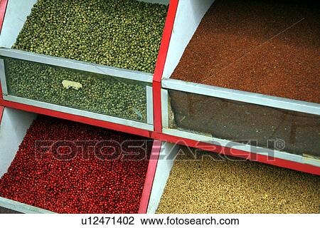 Stock Image - dubai, commerce, trade, poeple, arabic, spicies, spicy. Fotosearch