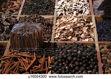 Stock Image - dubai, commerce, trade, poeple, arabic, spicies, spicy. Fotosearch