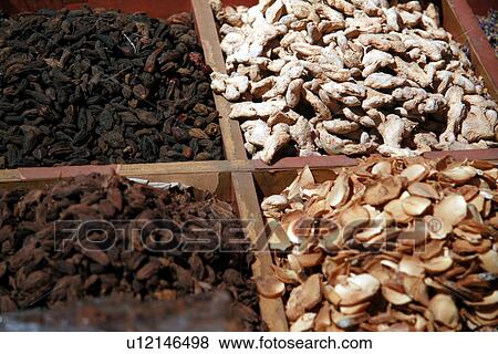 Stock Photo - dubai, commerce, trade, poeple, arabic, spicies, spicy. Fotosearch