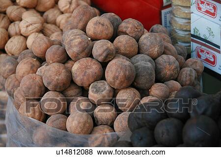 Stock Photo - dubai, commerce, trade, poeple, arabic, spicies, spicy. Fotosearch