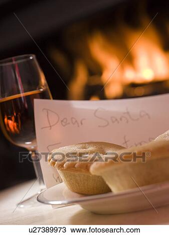 Santa Plate of Mince Pie Sherry and a Letter View Large Photo Image Stock Image - Santa Plate of Mince Pie Sherry and a Letter. Fotosearch