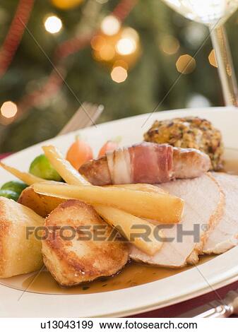 Traditional Roast Turkey with trimmings Plated View Large Photo Image Stock Photo - Traditional Roast Turkey with trimmings Plated. Fotosearch