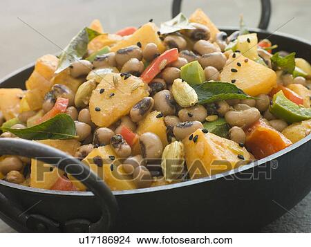 Lobia Aloo- Black Eyed Bean and Potato Curry View Large Photo Image Picture - Lobia Aloo- Black Eyed Bean and Potato Curry. Fotosearch