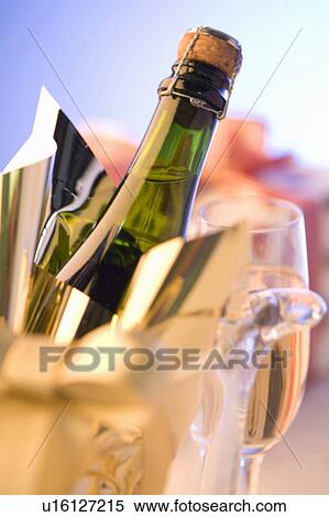 Stock Photography - Champagne. Fotosearch