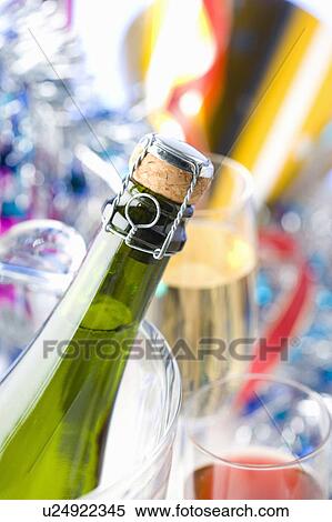 Stock Photography - Champagne. Fotosearch