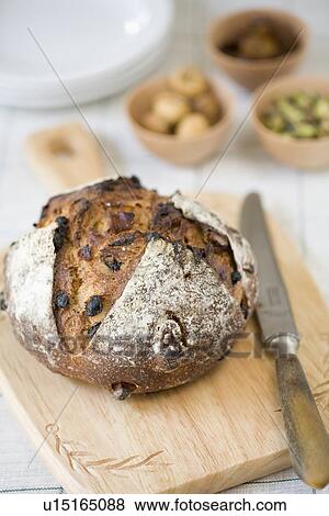 Stock Photo - Pain de campagne. Fotosearch
