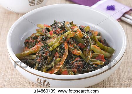 Stock Photo - Yoelmumul Kimchi. Fotosearch