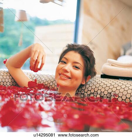 Blinds, Water, Hair Back, Bathtub, Day, Leisure Activity View Large Photo Image Stock Image - Blinds, Water, Hair Back, Bathtub, Day, Leisure Activity. Fotosearch