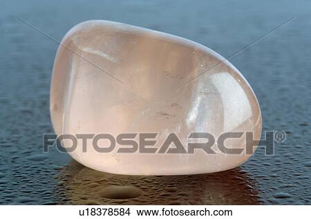 Picture - Healing stone rose quartz. Fotosearch