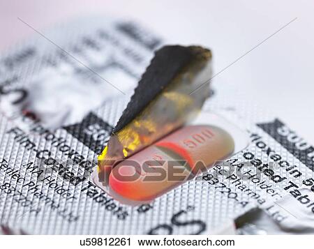 Ciprofloxacin antibiotic drug capsules View Large Illustration Clip Art - Ciprofloxacin antibiotic drug capsules. Fotosearch