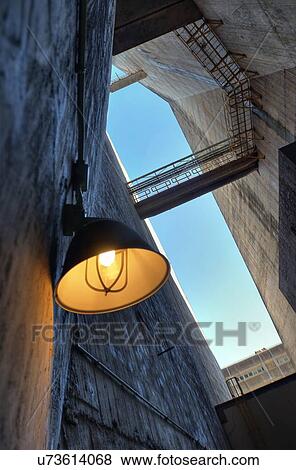 Stock Illustration - Outside lamp. Fotosearch