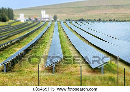 Stock Illustration - Solar panels. Fotosearch