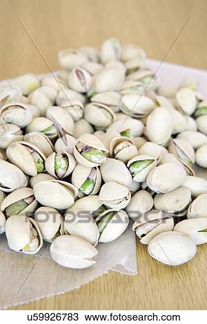 Pistachio nuts View Large Illustration Drawing - Pistachio nuts. Fotosearch