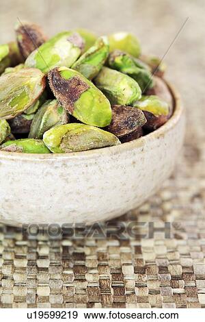 Pistachio nuts View Large Illustration Stock Illustration - Pistachio nuts. Fotosearch
