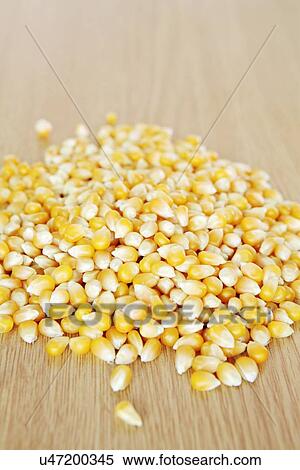 Popping corn View Large Illustration Stock Illustration - Popping corn. Fotosearch