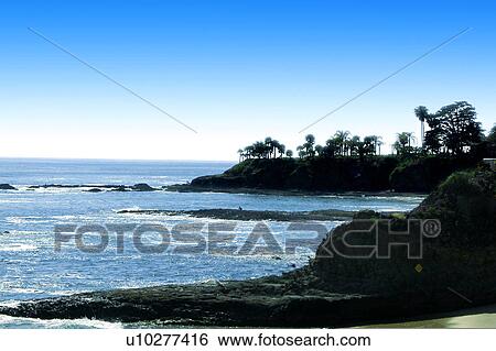 Stock Illustration - Beach Scene. Fotosearch