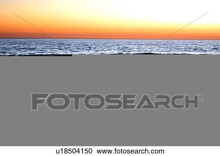 Clipart - Costal Shot. Fotosearch