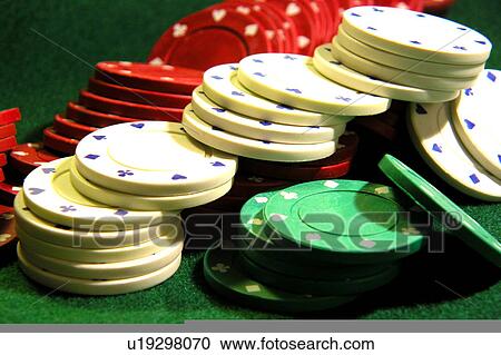 Clipart - Stack of chips. Fotosearch