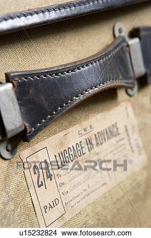 Close Up Of Old-Fashioned Suitcase View Large Photo Image Picture - Close Up Of Old-Fashioned Suitcase. Fotosearch