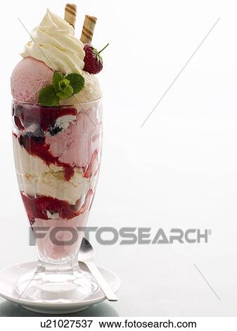 Stock Photo - Knickerbocker Glory. Fotosearch