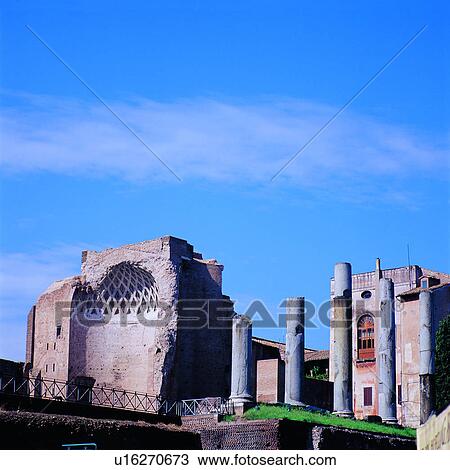 Stock Image - European, sightseeing, a trip, architecture, Rome, Italy, scenic spots. Fotosearch