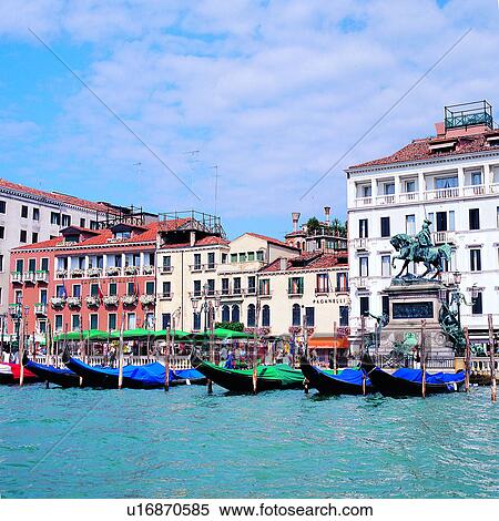 Stock Photography - Italy, ship, architecture, tourism, scenic spots, Europe, European. Fotosearch