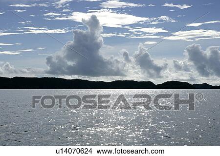 Picture - Day, sunny day, glisten, daytime, blue sky. Fotosearch