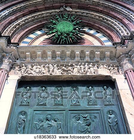 Embossment, European Architecture, Door, Lofty, Baroque, Circle Building, Barococo View Large Photo Image Stock Image - Embossment, European Architecture, Door, Lofty, Baroque, Circle Building, Barococo. Fotosearch