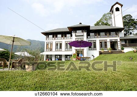 Picture - villa, Outdoors, Close-Up, Day, meadow. Fotosearch