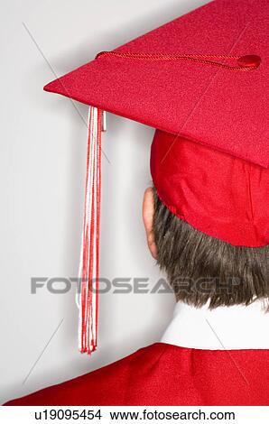 Picture - Graduate. Fotosearch