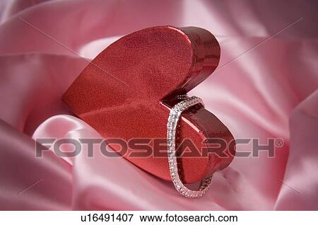 Stock Photo - Bracelet. Fotosearch