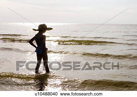 Stock Image - Girl - 5 years old at Lake Winnipeg, Canada. Fotosearch