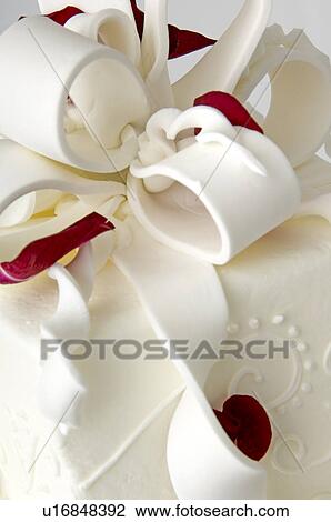 Wedding cake View Large Photo Image Stock Image - Wedding cake. Fotosearch