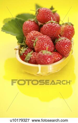 Stock Photo - Close-Up, Medium Group of Objects, Indoors. Fotosearch