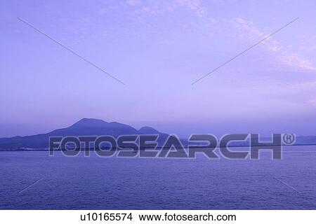 Picture - Outdoors, Day. Fotosearch