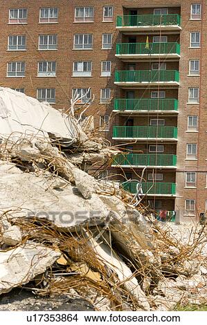 Picture - Building demolition; Canada, Ontario, Toronto. Fotosearch
