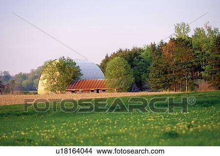 Picture - Barn in a field, Canada, Ontario, Jerseyville. Fotosearch