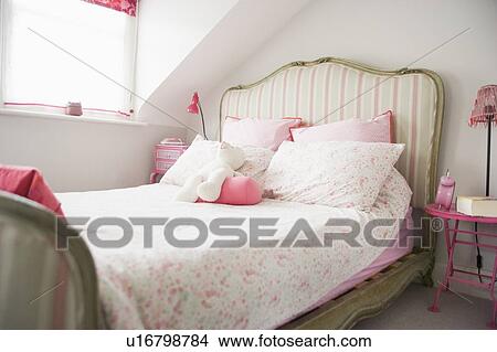 Empty bedroom View Large Photo Image Picture - Empty bedroom. Fotosearch