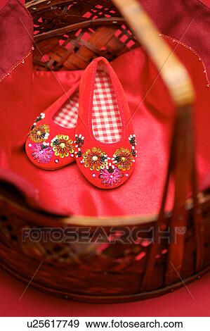 Stock Photo - Umbrella with Chinese painting. Fotosearch