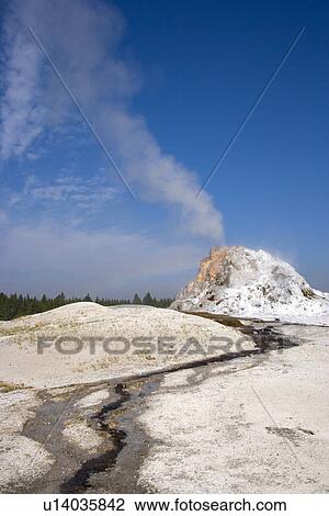 Stock Image - White Dome Geyser, Yellowstone National Park, Wyoming, USA. Fotosearch