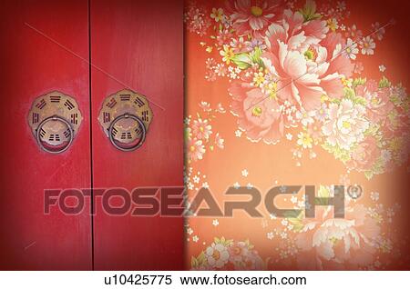 Stock Illustration - Digitally generated image of a Chinese-styled door, and a traditional pattern with dahlias. Fotosearch