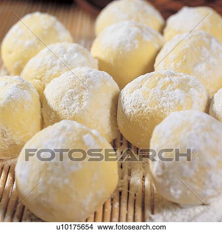 Picture - Large Group of Objects, Indoors, Day. Fotosearch