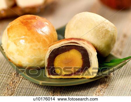 Picture - Small Group of Objects, Indoors. Fotosearch